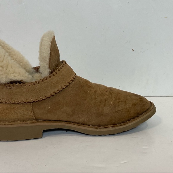UGG McKay Chestnut Duedr Sheepskin Ankle Mini Boots Booties Sz 8 - Picture 9 of 10
